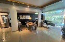 4 Ninfa Del Mar, Dorado, 00646
