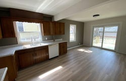 413 S West Ave, Sioux Falls, SD 57104