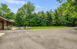 8136 KENNEDY Road, Blacklick, OH 43004