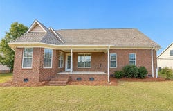 1918 Sunshine Court, Hope Mills, NC 28348