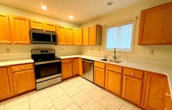 1009 9th, Houghton, MI 49931