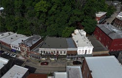 52A & 52B Spring Street, Eureka Springs, AR 72632
