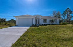 805 W 14th Street, Lehigh Acres, FL 33972
