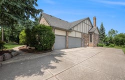1717 Brandywine Drive, Bloomfield Hills, MI 48304