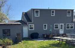11 Moore Place, Melville, NY 11747