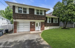 103 Hallberg Avenue, Bergenfield, NJ 07621