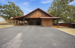 124 London Dock Lane, Canadian, OK 74425