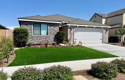 338 N Tracy Street, Visalia, CA 93292