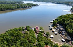 150 Cub Cove Point, Camdenton, MO 65020