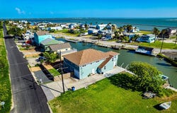 502 N Sandpiper, Ingleside on the Bay, TX 78362