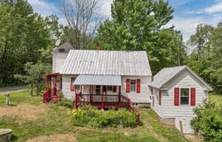 570 Maplewood Road, Parsonsfield, ME 04047