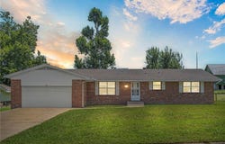 205 Big Tree  DR, Bentonville, AR 72712