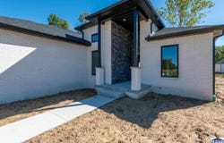 6249 Woodhill Lane, Terre Haute, IN 47803