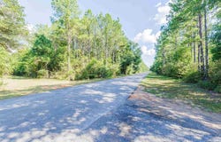 4047 Hidden Forest Trail, Pace, FL 32571