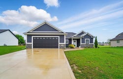 422 Westward Drive, Butler, IN 46721