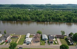1300 Jack Oak Rd, Cassville, WI 53806