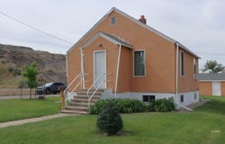 622 E Clement St, Glendive, MT 59330
