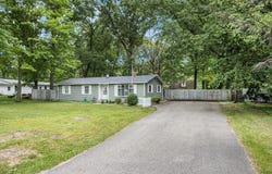 51591 Oak Drive, Mattawan, MI 49071
