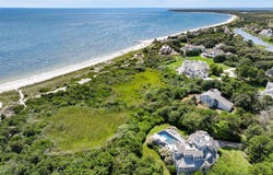 31 Moss Road, West Yarmouth, MA 02673