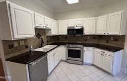 6120 Winter Garden Way, Knoxville, TN 37912