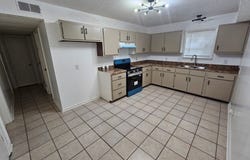 715 FOXWOOD, West Memphis, AR 72301