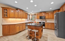 5005 Deerwood Trail, Stevensville, MI 49127
