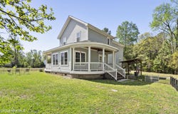 115 Sterling Drive, Sneads Ferry, NC 28460