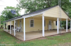 531 Pepper Tree Lane, Senatobia, MS 38668