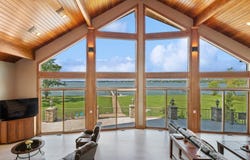 25164 W SUNSET Lane, Lake Villa, IL 60046