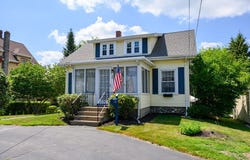 39 Beal St, Rockland, MA 02370