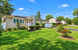 272 W 12th Street, Deer Park, NY 11729