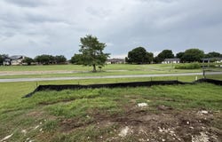 136 Pinehurst, Meadowlakes, TX 78654