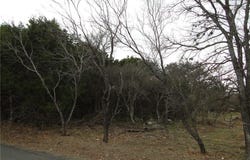 000 Magnolia LN, Cottonwood Shores, TX 78657