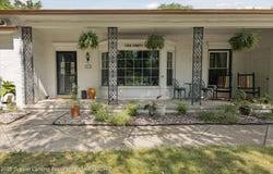 1044 Shelter Lane, Lansing, MI 48912
