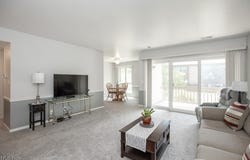 6250 Greenwood Parkway unit: 404, Sagamore Hills, OH 44067