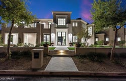 9735 E KEMPER Way, Scottsdale, AZ 85255
