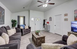 2008 Greydon Lane, Webb City, MO 64870