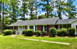 167 4th Ave, Grove Hill, AL 36451