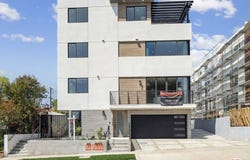 1955 Preuss Rd, Los Angeles, CA 90034