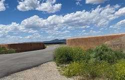 00 Arroyo del Alamo Cr, Ranchos de Taos, NM 87557