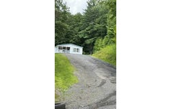 800 CHESTNUT HILL RD, CAMBRIDGE, NY 12816