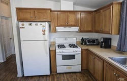 402 63rd St, San Diego, CA 92114