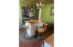 223 Hoeveler, Springdale Boro, PA 15144