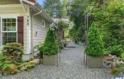 760 N Dow Creek Drive, Hoodsport, WA 98548