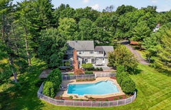 3 BLUE SPRUCE Drive, PENNINGTON, NJ 08534