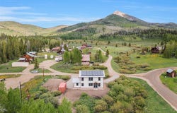 25640 6TH AVENUE, Hahns Peak, CO 80428