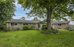 821 13TH AVE, Seaside, OR 97138