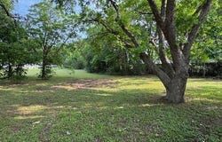 727 E 3RD Street, McGregor, TX 76657