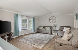 1041 Debbie Lane, Maryville, MO 64468