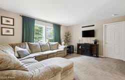 142 Laurel Hill Estates Drive, Honesdale, PA 18431